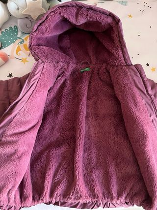 Plumas Benetton niña 5-6 años morado