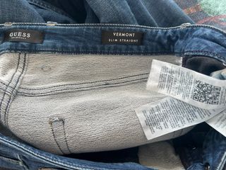 Guess Vermont Slim Straight W30