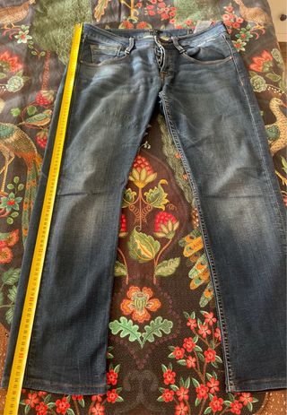 Guess Vermont Slim Straight W30