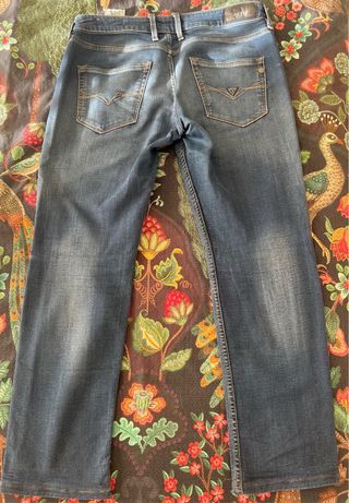 Guess Vermont Slim Straight W30