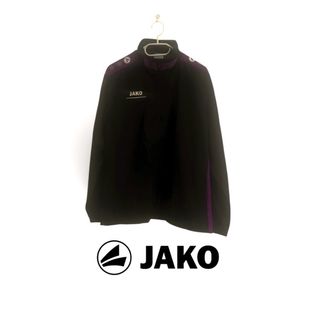 Talla M. Chaqueta deportiva JAKO.