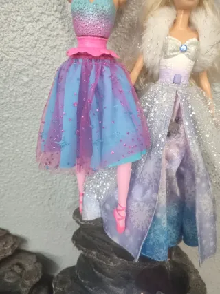 Lote 2 Barbies Ballet y Hielo