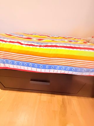 Cama nido ikea brimnes extensible negra con mesita
