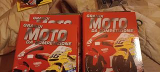 50 modellini moto con raccoglitori