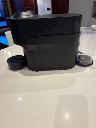 Cafetera Nespresso Vertuo Negra