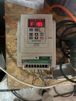 Elevador Mondolfo Ferro