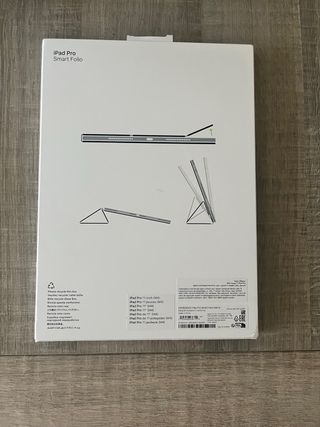 Funda Smart Folio iPad Pro 11 (M4)