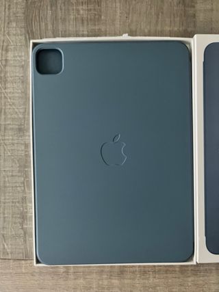 Funda Smart Folio iPad Pro 11 (M4)