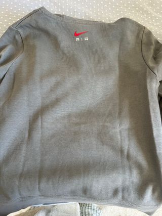 Sudadera Nike Air gris niño. talla 10-12