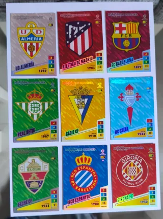 Pack cromos Escudos de LaLiga Santander 22-23