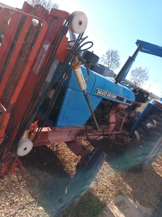 Tractor David Brown 1210 con mástil