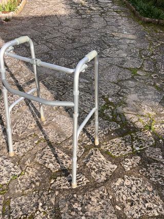 Andarilho para idosos