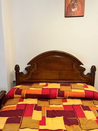 Conjunto Muebles Castaño Macizo.