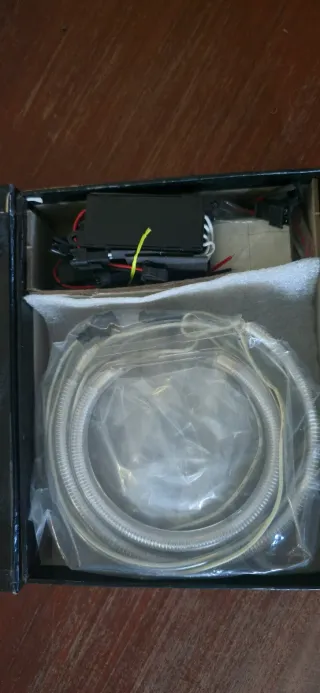 Angel Eyes BMW E46 Compact CCFL 8000K