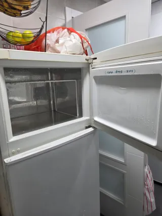 Nevera blanca Whirlpool