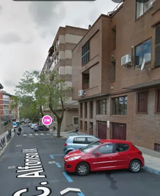 Se alquila plaza de Garaje