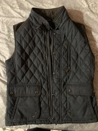 Chaleco acolchado Zara gris