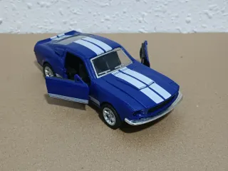 Coche 1:36 replica Mustang juguete