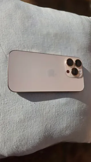 iPhone 16 Pro 128 GB Dorado