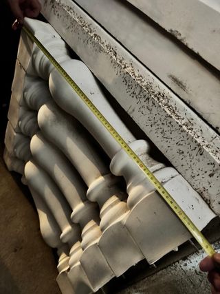 Balustrada de cemento blanca