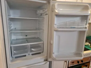 Nevera Indesit Blanca