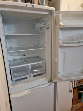 Nevera Indesit Blanca