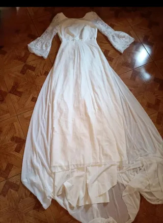 Vestido de Novia con Cola y Manga talla 38