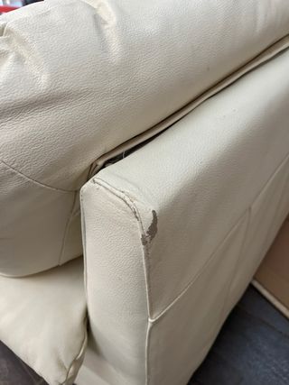 Sofá polipiel beige 2 plazas