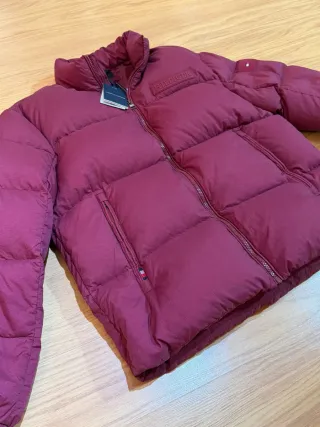 Anorak Tommy Hilfiger Morado de plumas