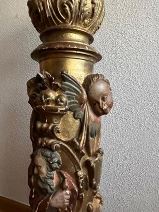 Columna pedestal querubines S XVIII