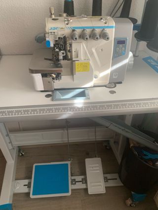 Remalladora JACK 5 hilos