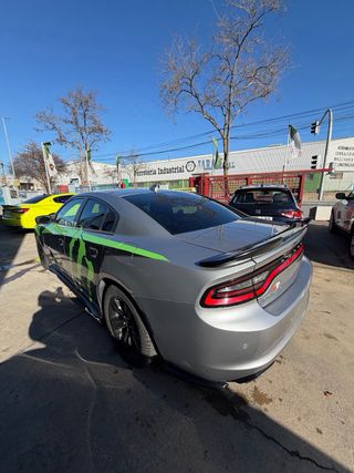 Dodge Charger sxt 2018