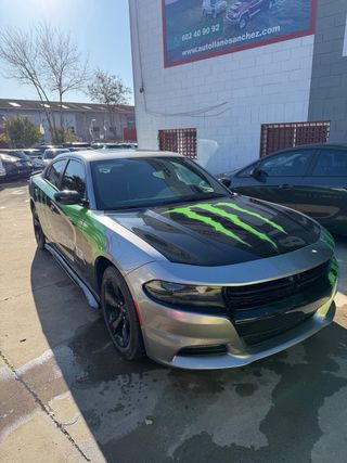 Dodge Charger sxt 2018