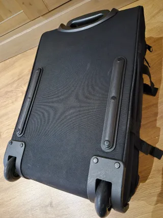 Maleta Eastpak Tranverz S Cabina Negra.