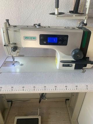 Máquina de coser Zoje recta