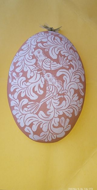 Coppia terrecotte da parete decorate a mano