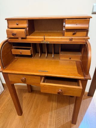 Scrivania vintage in legno massello