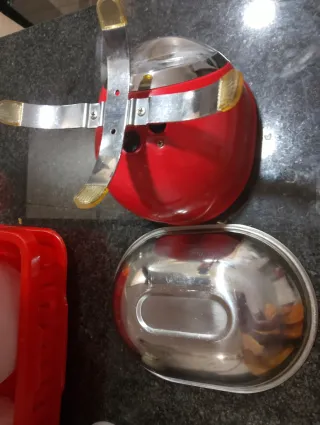 Báscula de cocina roja