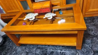 Mesa de comedor y mesita pequeña