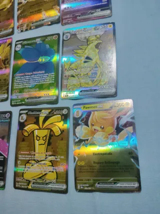 Cartas Pokémon Variadas