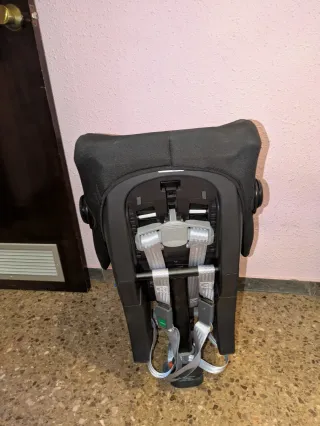 Sillita coche Britax Römer en perfecto estado.
