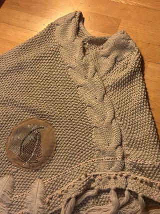 Poncho de Lana Beige y Plateado