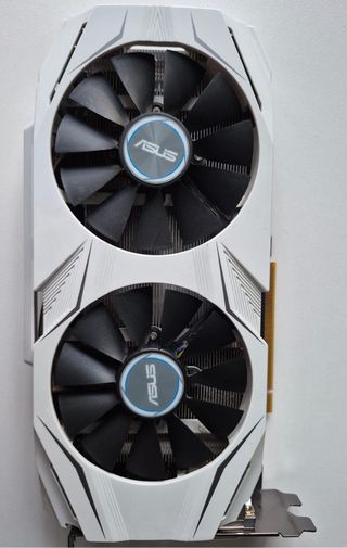 Tarjeta Gráfica Asus 1070 Ti