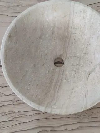 Lavabo de mármol Daino Reale apomazado