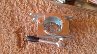 Abrazadera jockey reforzada