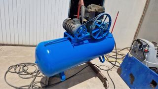 Compresor de aire azul