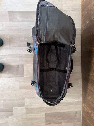 Maleta Grande Deuter Helion 60 con ruedas y asas