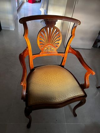 Coppia poltroncine noce intarsiate