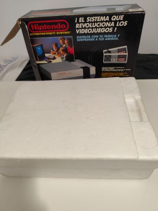 Nintendo NES en Caja