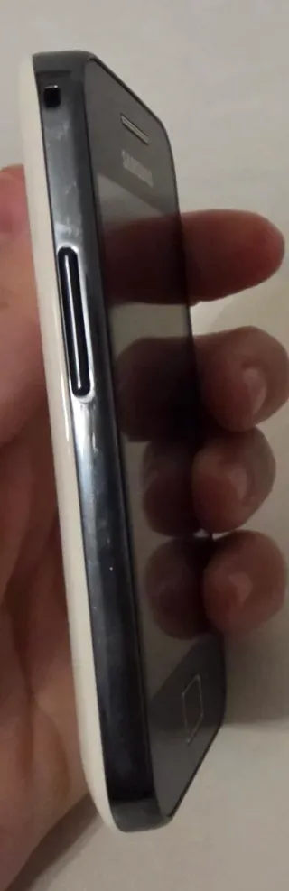 Móvil Samsung Galaxy Ace 2011